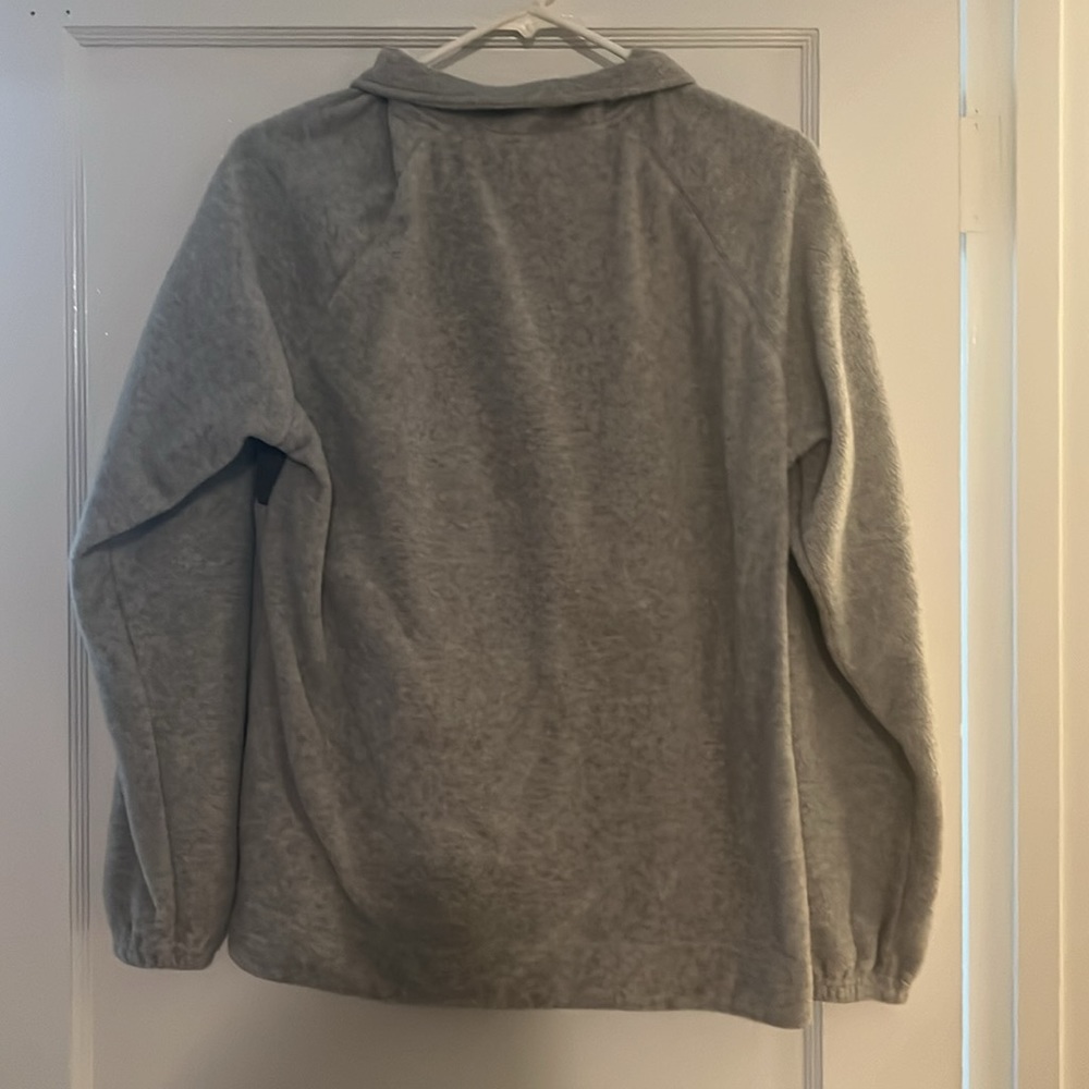 Half zip - Picture 2 of 3